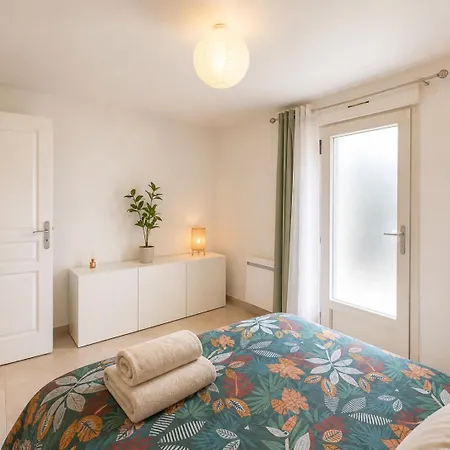 Cosy Au Calme Proche Chantilly Et Gares شقة *